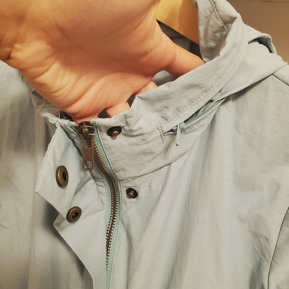 Eileen Fisher lightweight hooded windbreaker coat. Light blue. Oversized size S. - Picture 4 of 12